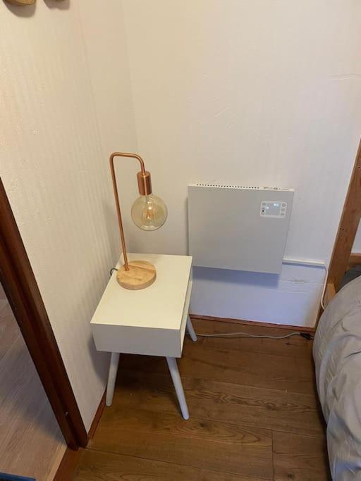 פוטן Gezellig Chalet Op De Prachtige Veluwe מראה חיצוני תמונה